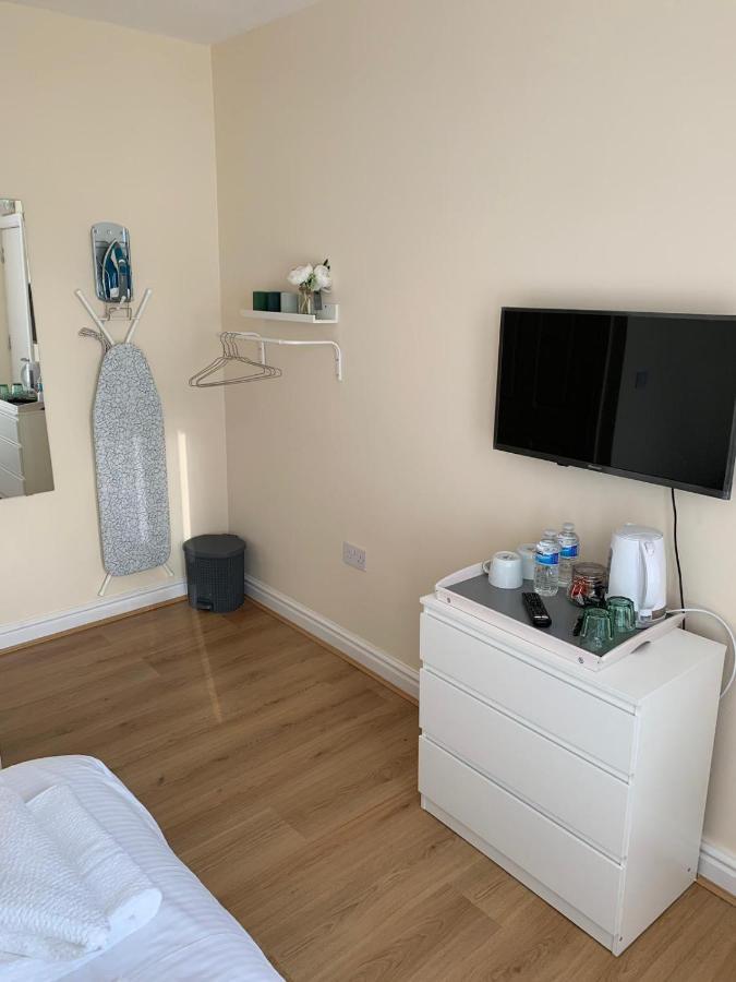 Smeaton Serviced Accommodation Liverpool Bagian luar foto