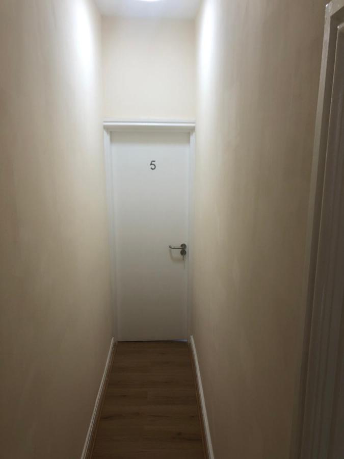 Smeaton Serviced Accommodation Liverpool Bagian luar foto